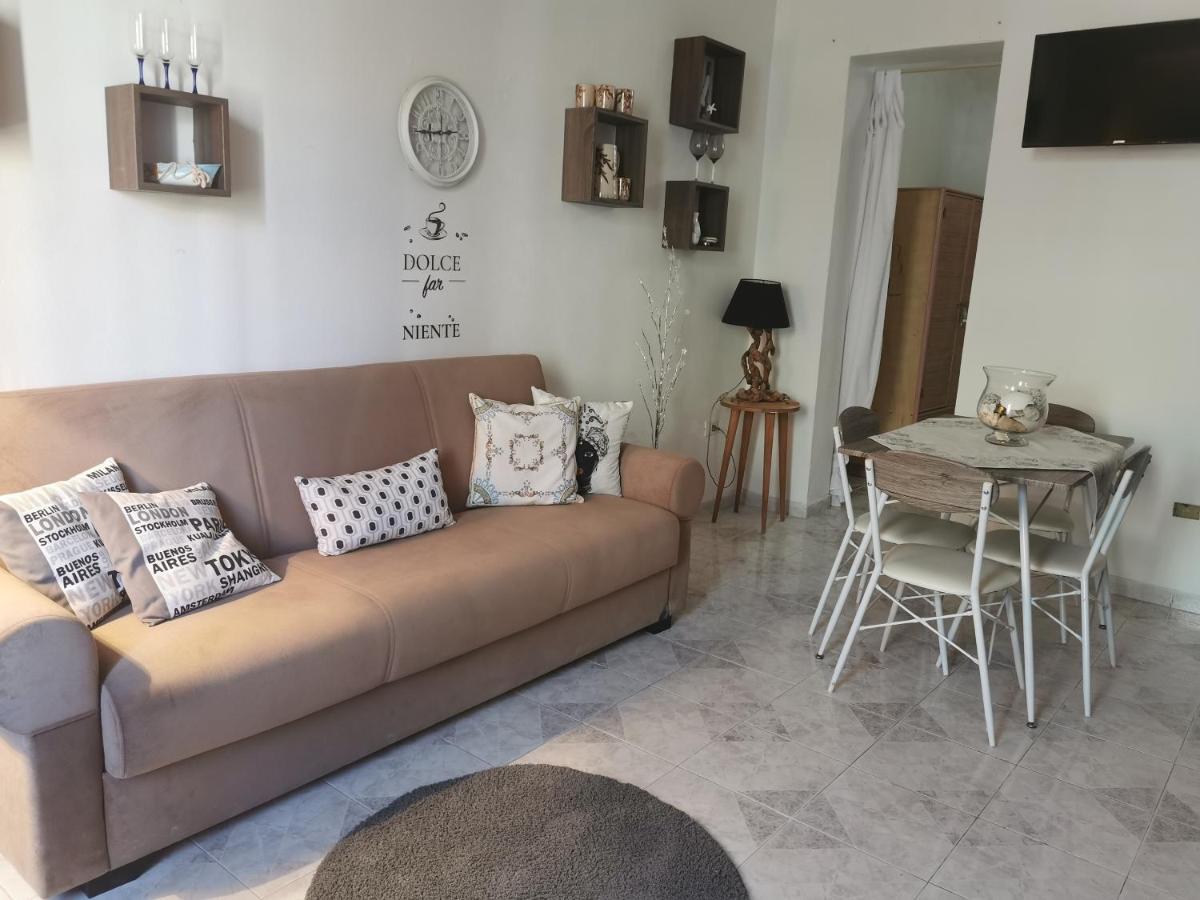 Bed and Breakfast La Terrazza Sul Golfo Изола-делле-Феммине Экстерьер фото