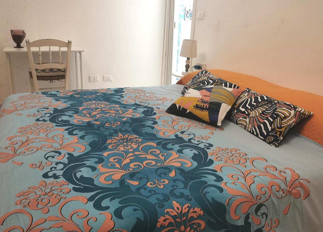 Bed and Breakfast La Terrazza Sul Golfo Изола-делле-Феммине Экстерьер фото