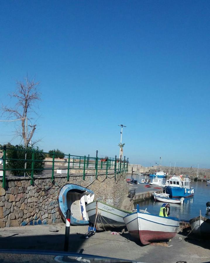 Bed and Breakfast La Terrazza Sul Golfo Изола-делле-Феммине Экстерьер фото